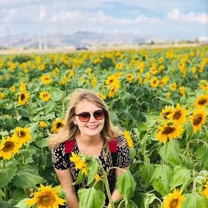 Meet your Posher, Taylor